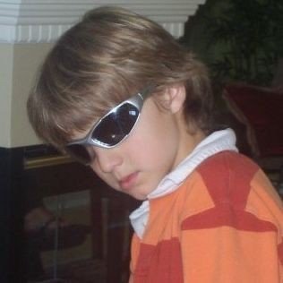 _iJuice's profile picture. Ailurophile | @babarazam258