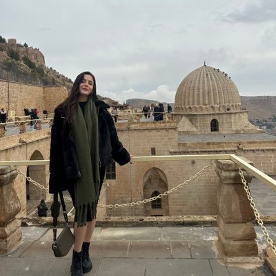 seevvaliko's profile picture. 📚🌷