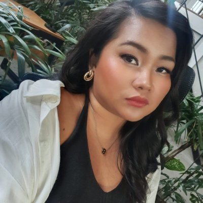 BennyInHerBag's profile picture. GFTN Next Gen Leader '25 | Asia’s Top 1% Female Founder | 4x Bootstrap → $30K+ MRR | Ex @META | Building fintech for Founders 📍MNL ⇄ Bali ⇄ SG