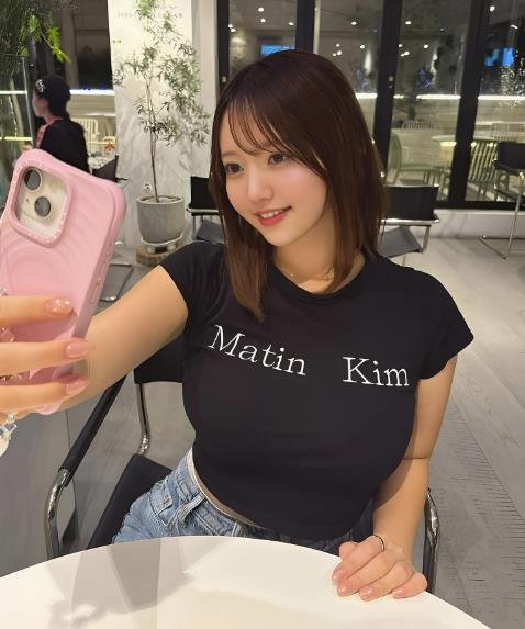 Aditya14146355's profile picture. 153cm。胸と血液型はB。カワイイものが好きです。成人してます。カフェでアルバイトしています。こういうことに興味あります