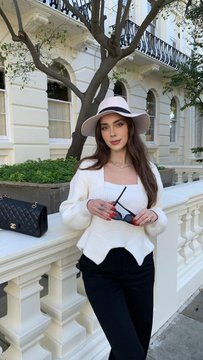 Lieti413922's profile picture. 