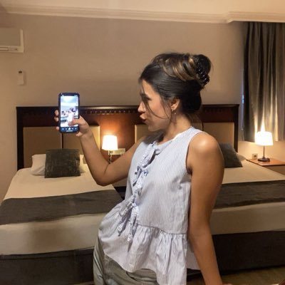 meteligekursun's profile picture. 