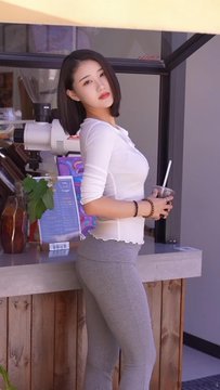 Idiepqe598146's profile picture. 