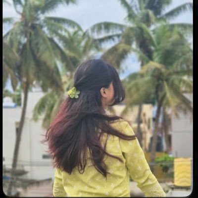 PariK11579's profile picture. Follow me backkkkk