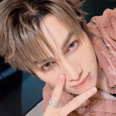 SUNSHlNESMART's profile picture. 