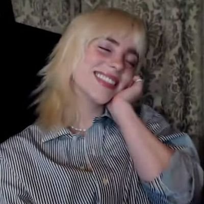 stayingofmyfeet's profile picture. do you even feel anything?