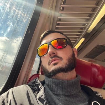 JonRichyouHurd's profile picture. 📸 IG: JonRichYouHurd