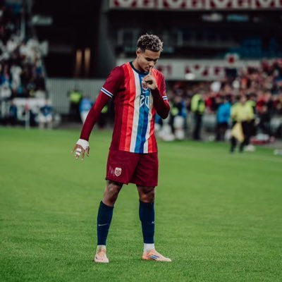 lfcbreezyyy's profile picture. VI SKAL SPISE TACO🌮🌮