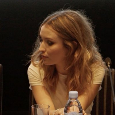 byzagokce's profile picture. reflection of every person i have ever loved.