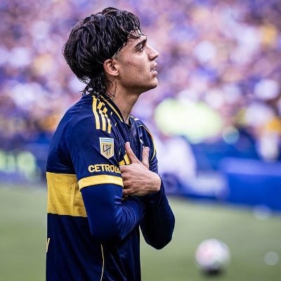 baxtercabb946's profile picture. Un boludo que repostea boludeces || Hincha del mas grande || "La nostalgia es volver a vivir, sin embargo, yo siempre estuve vivo."