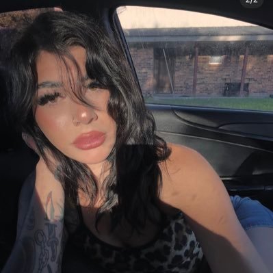 urrrfavbm's profile picture. dnd