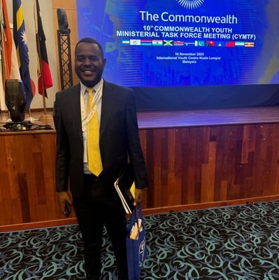 mwendwaflex's profile picture. Born and raised in a small village.

Wildlife||Nature|| Enthusiastic chemist's.