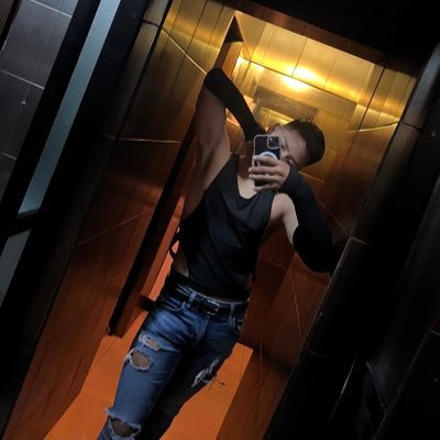 Cuteboy_RH's profile picture. Soy lo que tu quieras que sea. 😏