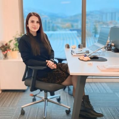 SEVGCaN8's profile picture. ÖZÜ GÜZEL OLANIN,
SÖZÜ de GÜZELDİR, 
GÖNLÜ de ...✍️ ✌️
.

@SEvGi_CaN47702  👈🏼