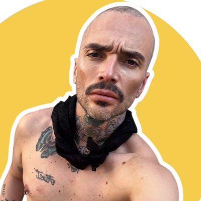 JoseRamonHerdez's profile picture. Style expert | Psychic & Healer 🔮✨ Helping you look good, feel great, and find inner harmony. 📍CDMX🇲🇽