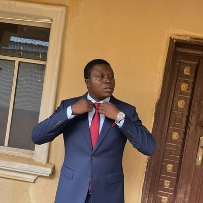 KeemsCoder's profile picture. FrontEnd Developer | Ui/Ux Designer | Arsenal Fan ❤