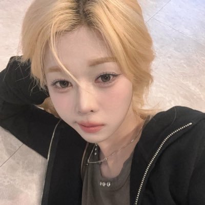 _adxxii's profile picture. she/her ; sg us ; kpop stan ; 💗: dahyun, sarang, jungeun, chaewon , ni-ki