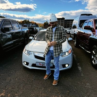 Tizzuu's profile picture. 20. @NoelSlidd @iDrewwy