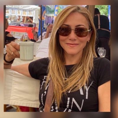 adriana_rz's profile picture. ARQUITECTA, R MAS DISEÑO. MEXICANA. Totalmente anti peje, solo lo que es Justo y cierto. #denunciaciudadana. Tumbo cuentas chairas.