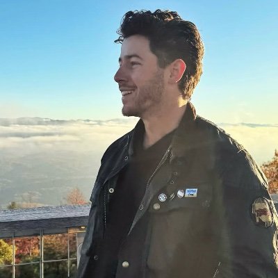 FkNickJ's profile picture. Priyanka Chopra Jonas fan account