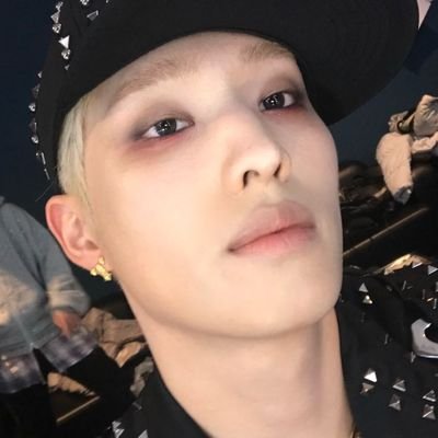 chocojwip's profile picture. #지웅 #기호