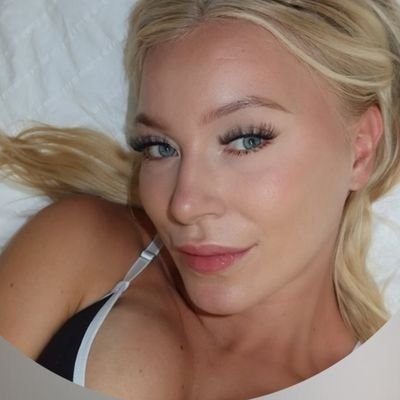 sharonwji786's profile picture. What you think, you become. What you feel, you attract. What you imagine, you create.