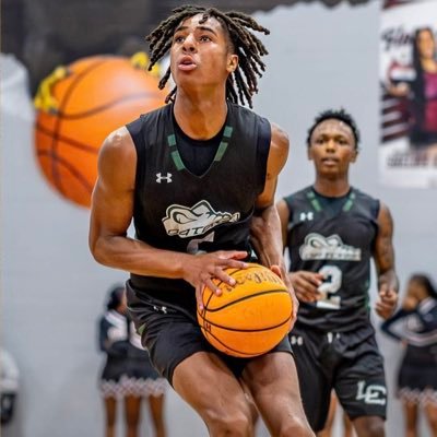 MessiahDunn5's profile picture. 6’2 | Guard | Co’26 | Lake Cormorant, MS | Student-Athlete | 📩 messiahdunn5@yahoo.com