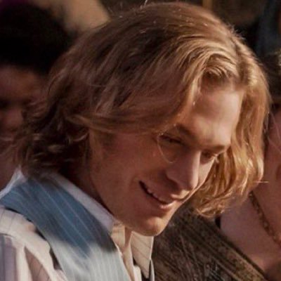 saturnwinters's profile picture. 