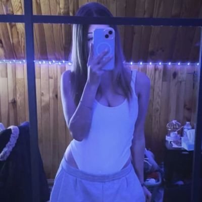 M_malof02's profile picture. Maeva, 
J’adore le rp ➡️ Vient dm !!!!!!!!!!