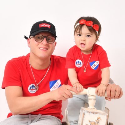 Roromero1899's profile picture. 🇫🇷Es la pasión de ver al Bolso en las buenas y en las malas no tiene comparación🇫🇷