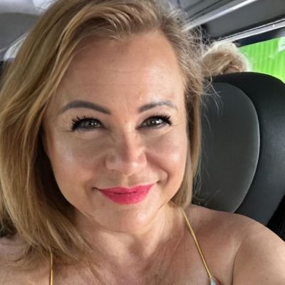 LindaMary457878's profile picture. 