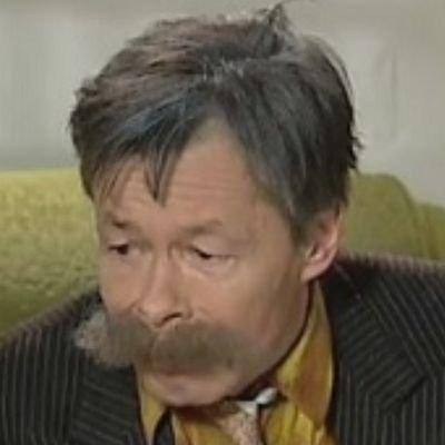 unodostrespol's profile picture. 