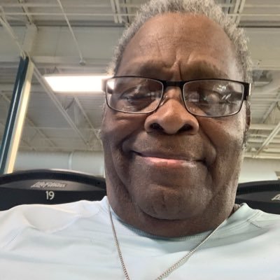 zachery021's profile picture. 