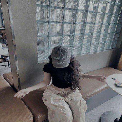 goruitvou26577's profile picture. I walk like I’m the one who owns every moment