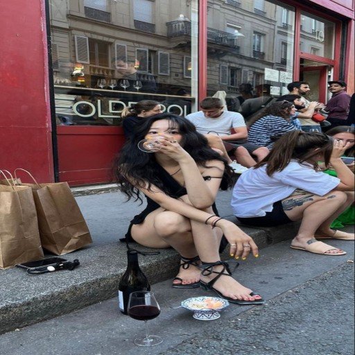 blietu59001's profile picture. My smile: sweet but lethal