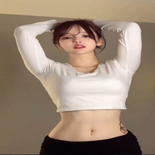 aucrata31460's profile picture. I tempt like I’m the kiss that never ends