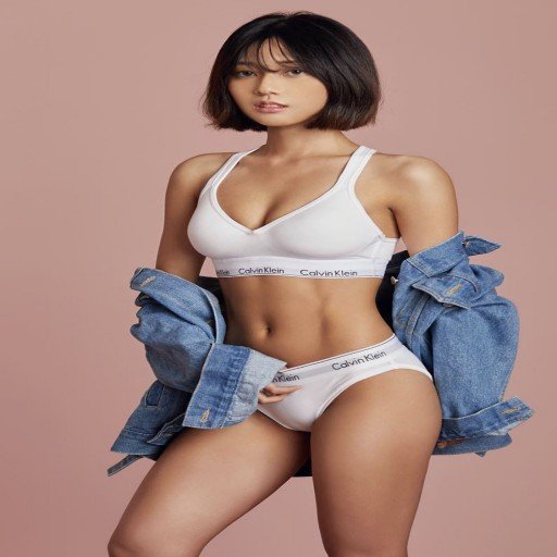 awnauujau8929's profile picture. I flirt like I’m the one who makes you crave more