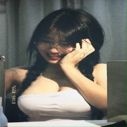 Ernaxis435's profile picture. "I’m a little wild, a little reckless, but always here for a good time 😉🍸 #NoRegrets #LetTheGoodTimesRoll"