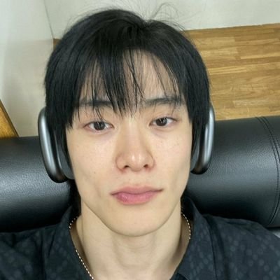 loyalj0214's profile picture. 