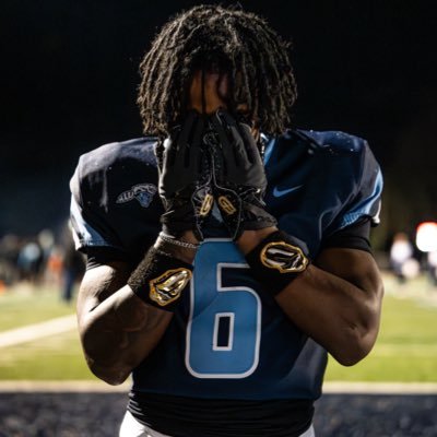 FaradGreenJr's profile picture. Lion Hearted. 3 ★ Running Back @WestOrangeHSFB (#6th Running Back In New Jersey @maxpreps) greenfaradjr@outlook.com📱👉🏽 (8629005133)