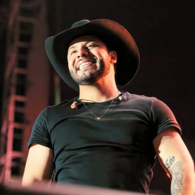 pireinohuff's profile picture. Sempre que eu respiro é por você! 
📍| PI/SC/TO Brasil 
❤️| @murilohuff
✨| Ele segue 
• 24/09/2023 • 24/11/23