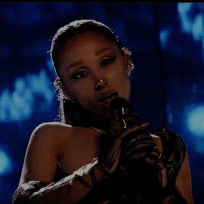 arianasdealer's profile picture. @abelshubby