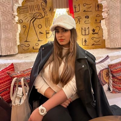 iremborhann's profile picture. bana, unutmayin ki hicbir sey olmaz