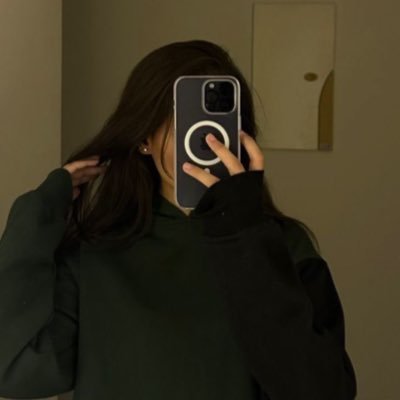 a_d29sa's profile picture. معك حتى الصمت له نغمة حلوة. 🌷