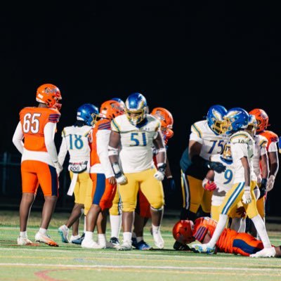 Xzaiverw29's profile picture. Xzaiver Whittington ‘27 DL 6’3 300 lbs. @DeenEaglesFB 443-488-2400 xzaiverwhittington5@gmail.com
