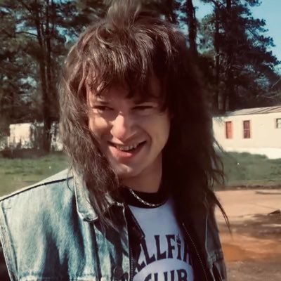 mechvolaquinn's profile picture. ♡ joseph quinn didn’t ask, but i provide free promo anyway♡