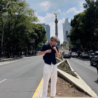 hlkklh01's profile picture. 