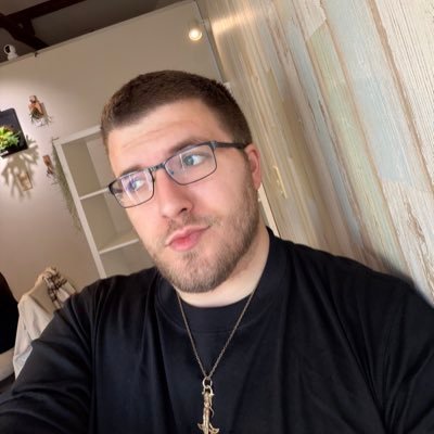 JustErics's profile picture. A perfect sweetie