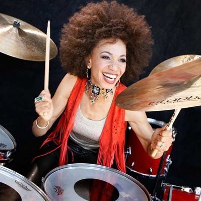 the_analizerr's profile picture. Hello lucky winners welcome to my walls keep it real fans (Santana foundation)