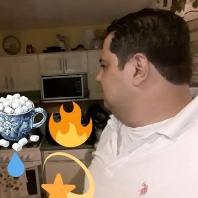 racontreras1909's profile picture. #Cristiano🙏📕 @CremasOficial Lo que diga una biografía no te define, te califican tus actos y acciones y solo los que te conocen en persona pueden opinar.